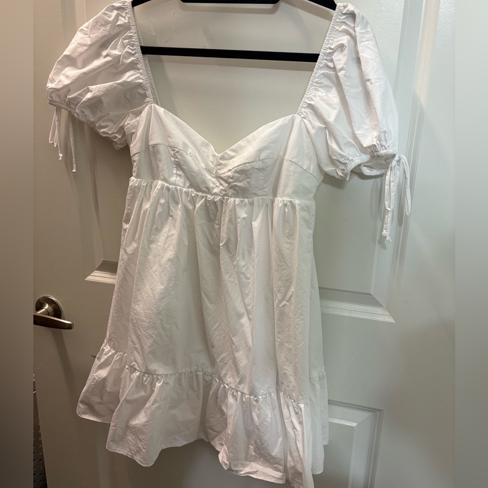 Olivaceous White Puff Sleeve Dress